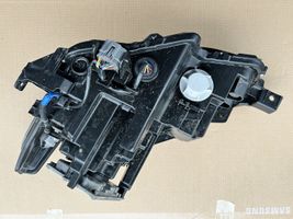 Mazda 3 Lampa przednia BCJH51030