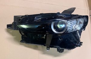 Mazda CX-30 Lampa przednia DFR751040