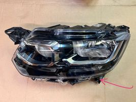 Citroen Berlingo Parte del faro 9816824880