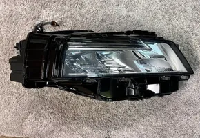 Nissan X-Trail T33 Lampa przednia 10023789