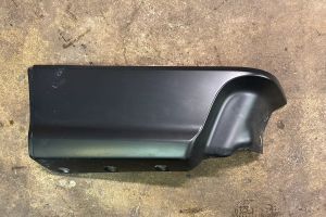N1WBE279D31RC51MY Ford Ranger Rear bumper corner part panel trim 