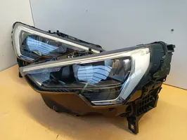 Audi Q3 F3 Lampy przednie / Komplet 