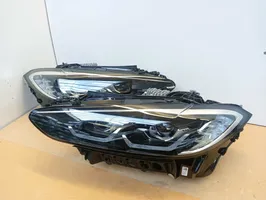 BMW 4 G22 G23 G24 G26 Lampy przednie / Komplet 