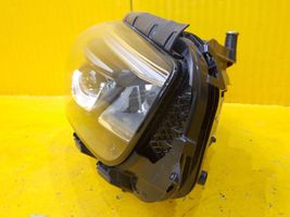 Mercedes-Benz B W247 Lampa przednia A2479061405