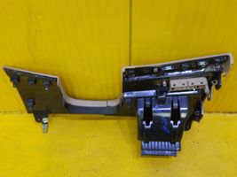 Volkswagen Touareg III Cornice cruscotto 761857519