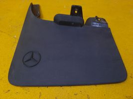 Mercedes-Benz W470 Altra parte esteriore A4709051700