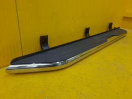 Mercedes-Benz W470 Rivestimento anteriore minigonna laterale A4708500100