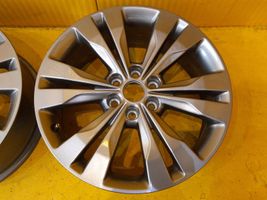 Mercedes-Benz W470 R18 alloy rim N838015