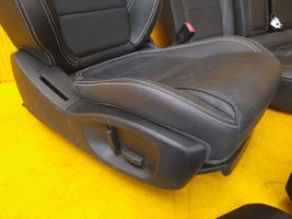 Jaguar E-Pace Set di rivestimento sedili e portiere 