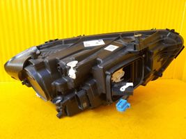 Mercedes-Benz A W177 Lampa przednia A1779060703