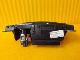 Mercedes-Benz CL C216 Tappetino cassetto/ripiano consolle centrale A2166800710