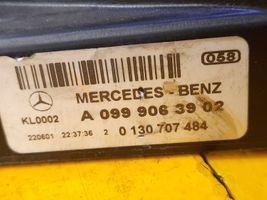 Mercedes-Benz E W213 Wentylator / Komplet A0999063902
