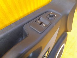 Nissan NV300 Rivestimento del pannello della portiera anteriore 