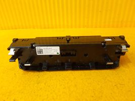 Audi A3 8Y Panel klimatyzacji 8Y0820043A