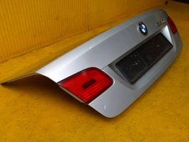 BMW 3 E92 E93 Takaluukun/tavaratilan kansi 