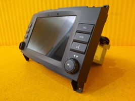 Mercedes-Benz V Class W447 Panel / Radioodtwarzacz CD/DVD/GPS A4479003316