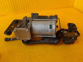 BMW X6 E71 Ilmajousituksen kompressoripumppu 6859714