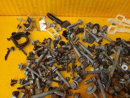 Volkswagen Golf Sportsvan Nuts/bolts 