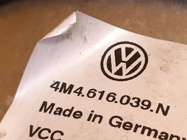 Volkswagen Touareg III Priekinė pneumatinė (oro) pagalvė su amortizatoriumi 4M4616039N