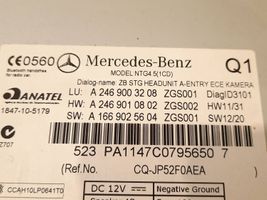 Mercedes-Benz A W176 Radio/CD/DVD/GPS-pääyksikkö A2469003208