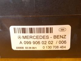 Mercedes-Benz C W206 Jäähdyttimen jäähdytinpuhallin A0999060202