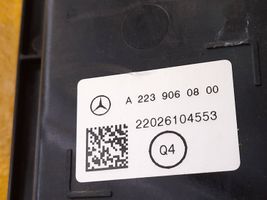 Mercedes-Benz S W223 Elektryczny wentylator chłodnicy A2239060800