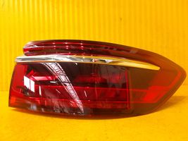 Audi A8 S8 D5 Lampa tylna 4N0945208M