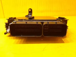 BMW X5 F15 Centralina/modulo motore ECU 8582803