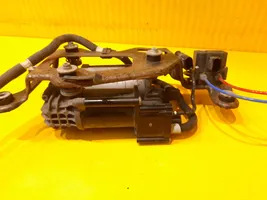 BMW X5 F15 Compresseur / pompe à suspension pneumatique 6868998