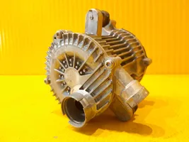 Audi Q3 F3 Antrinis oro siurblys 04E959135C