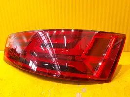 Audi Q7 4M Lampa tylna 4M0945094E