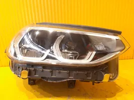 BMW X3 G01 Lampa przednia 8739654