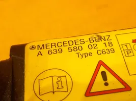 Mercedes-Benz V Class W447 Cric di sollevamento A6395800218