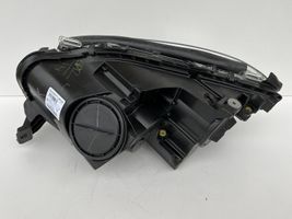 Mercedes-Benz ML W166 Lampa przednia A1668208461