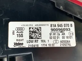 Audi Q2 - Takavalot 81A945070B