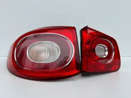 Volkswagen Tiguan Lampy tylne / Komplet 5N0945095H