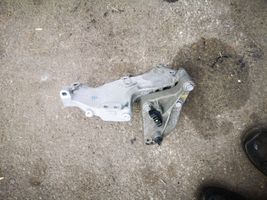 Renault Trafic II (X83) Support, suspension du moteur 8201011432