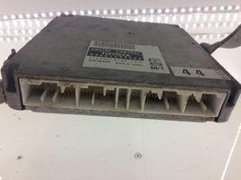 Toyota Avensis Verso Sterownik / Moduł ECU 8966144300