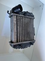 Audi A4 S4 B7 8E 8H Chłodnica powietrza doładowującego / Intercooler 8E0145805A