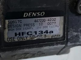 Toyota Avensis Verso Ilmastointilaitteen kompressorin pumppu (A/C) 4472204232