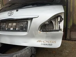 Toyota Avensis Verso Tylna klapa bagażnika 