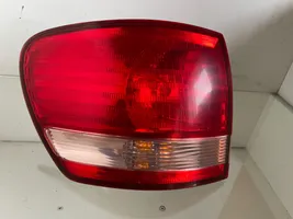 Toyota Avensis Verso Lampa tylna 765201