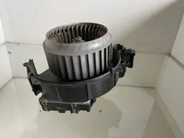Audi A6 S6 C6 4F Pečiuko ventiliatorius/ putikas 4F0820521A