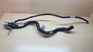 BMW 4 F32 F33 Tuyau de remplissage de réservoir de carburant 7244039