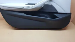 BMW M5 F90 Garniture de panneau carte de porte avant 
