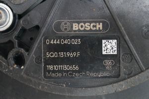 Volkswagen PASSAT B8 Serbatoio vaschetta liquido AdBlue 3Q0131877D