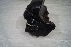 Volkswagen Polo VI AW Serbatoio del carburante 2Q0131877G