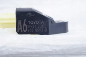 Toyota Highlander XU70 Czujnik uderzenia Airbag 89831-0E070