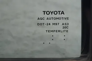 Toyota Highlander XU70 Szyba drzwi bocznych / przesuwnych 4621632