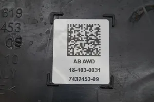 BMW M5 AdBlue šķidruma tvertne 7432453